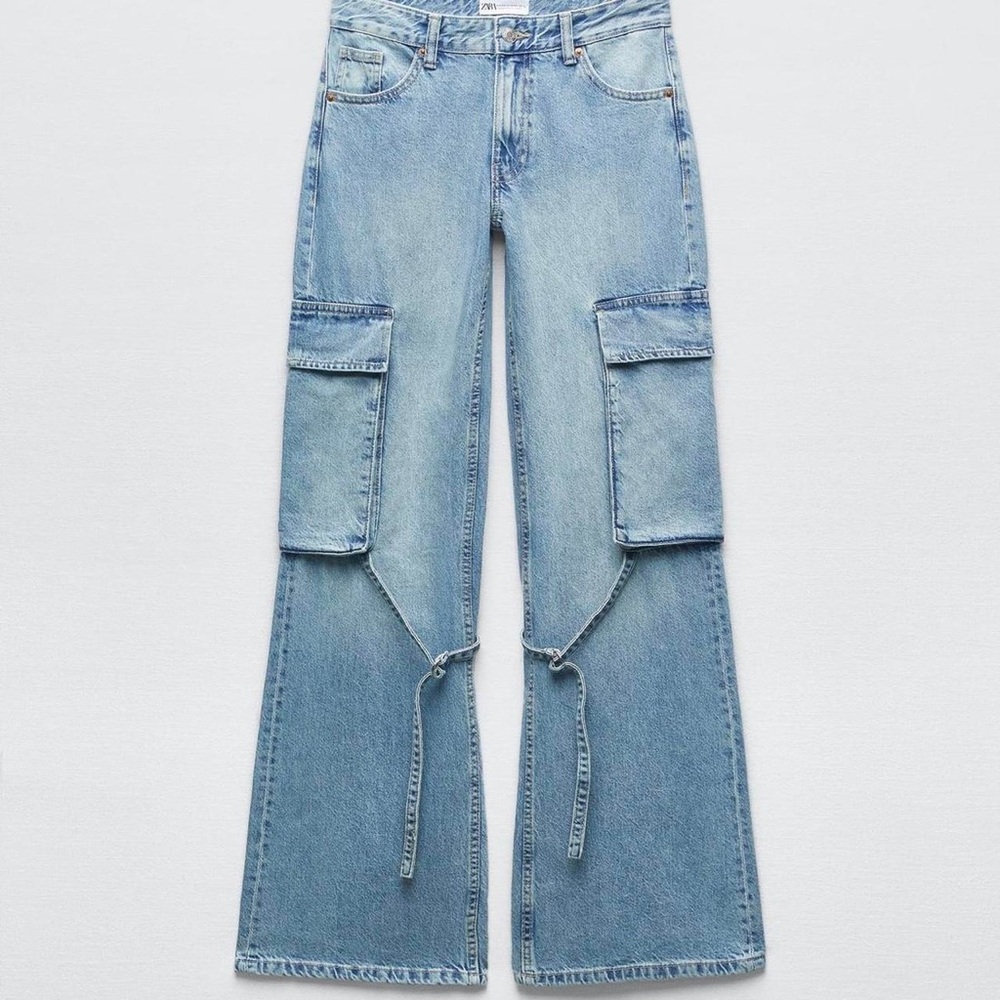 BRAND NEW - ZARA TRF BELT LOOP CARGO JEANS - SIZE 6 (28 EU)